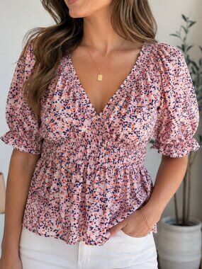 🌸 Newbury Kustom Pink Floral V Neck Blouse – Size L